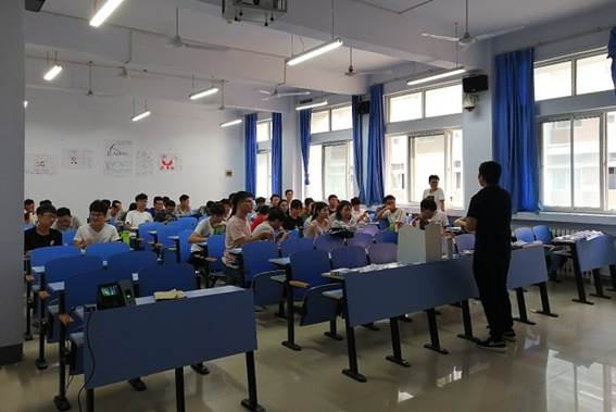 點(diǎn)燃創(chuàng)業(yè)夢(mèng)想，賦能青春?jiǎn)⒑健倚３晒εe辦五期GYB大學(xué)生創(chuàng)業(yè)培訓(xùn)教育咨詢(xún)服務(wù)